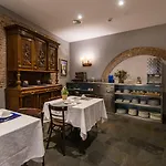 Alda Vía Hotel Leão