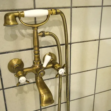 Hotel Alda Vía Leão