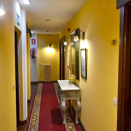 Alda Via Hotel 3*